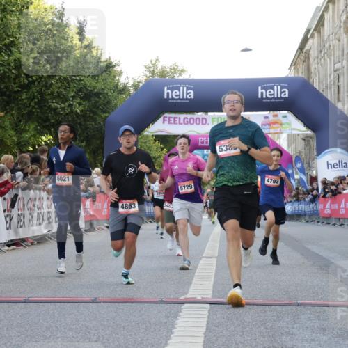 06.09.2026 - CURREX Alsterlauf Yannick Fuchs http://msf.ph/oto/10144349 06.09.2026 09:47:26 Ziel 2106, 2807, 4441, 4674, 4863, 5389, 5407, 5645, 5729, 6021, 6172 meine-sportfotos.de