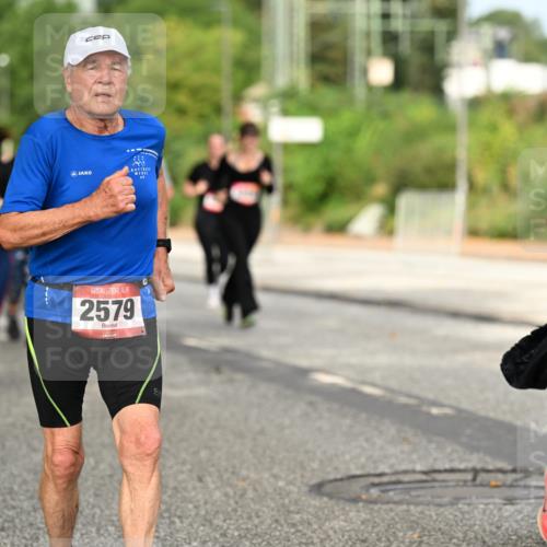 06.09.2026 - CURREX Alsterlauf Dr. Thomas Lammeyer http://msf.ph/oto/10144352 06.09.2026 10:16:06 Laufen 222, 2579, 4436 meine-sportfotos.de