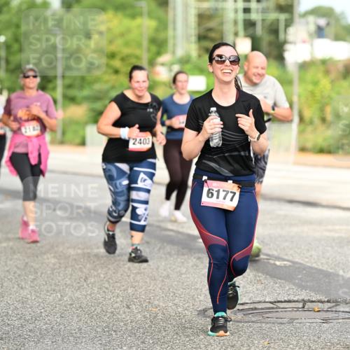 06.09.2026 - CURREX Alsterlauf Dr. Thomas Lammeyer http://msf.ph/oto/10144382 06.09.2026 10:16:09 Laufen 2403, 6177 meine-sportfotos.de