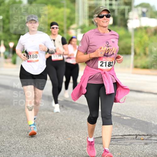 06.09.2026 - CURREX Alsterlauf Dr. Thomas Lammeyer http://msf.ph/oto/10144420 06.09.2026 10:16:13 Laufen 5180, 2182 meine-sportfotos.de