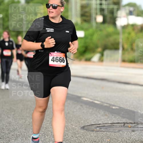 06.09.2026 - CURREX Alsterlauf Dr. Thomas Lammeyer http://msf.ph/oto/10144456 06.09.2026 10:16:17 Laufen 4666 meine-sportfotos.de