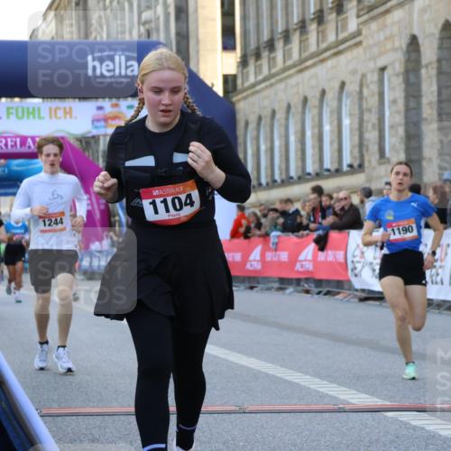 06.09.2026 - CURREX Alsterlauf Strokosch-Dieckow http://msf.ph/oto/10144462 06.09.2026 11:48:21 Ziel 1104, 1190, 1219, 1244, 1291, 1325, 1332, 8269, 8270 meine-sportfotos.de
