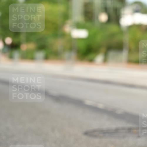 06.09.2026 - CURREX Alsterlauf Dr. Thomas Lammeyer http://msf.ph/oto/10144546 06.09.2026 10:16:30 Laufen  meine-sportfotos.de