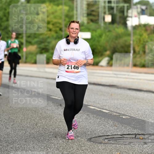06.09.2026 - CURREX Alsterlauf Dr. Thomas Lammeyer http://msf.ph/oto/10144565 06.09.2026 10:16:34 Laufen 2146 meine-sportfotos.de