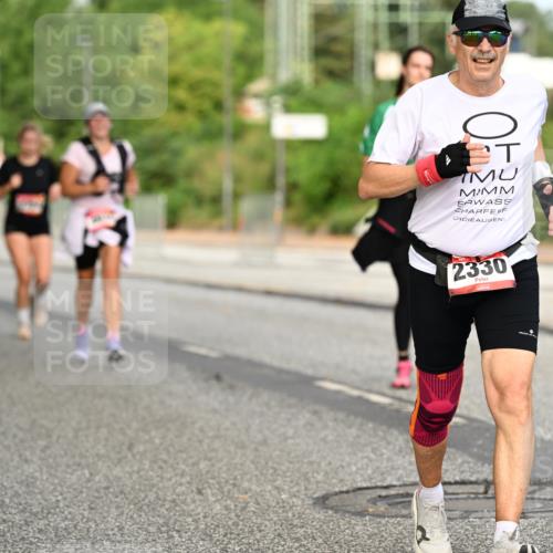 06.09.2026 - CURREX Alsterlauf Dr. Thomas Lammeyer http://msf.ph/oto/10144598 06.09.2026 10:16:40 Laufen 2330 meine-sportfotos.de