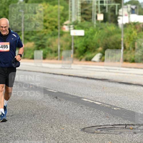 06.09.2026 - CURREX Alsterlauf Dr. Thomas Lammeyer http://msf.ph/oto/10144637 06.09.2026 10:16:48 Laufen 3495 meine-sportfotos.de