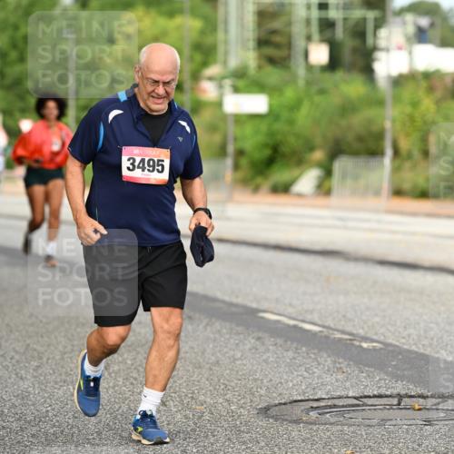 06.09.2026 - CURREX Alsterlauf Dr. Thomas Lammeyer http://msf.ph/oto/10144651 06.09.2026 10:16:49 Laufen 3495 meine-sportfotos.de