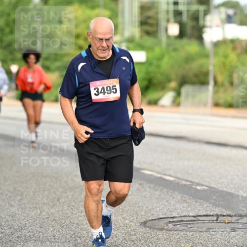 06.09.2026 - CURREX Alsterlauf Dr. Thomas Lammeyer http://msf.ph/oto/10144654 06.09.2026 10:16:50 Laufen 3495 meine-sportfotos.de