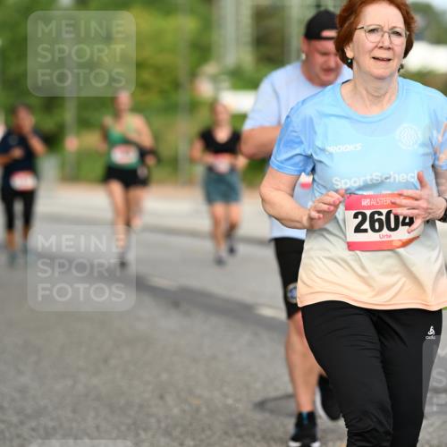 06.09.2026 - CURREX Alsterlauf Dr. Thomas Lammeyer http://msf.ph/oto/10144744 06.09.2026 10:17:03 Laufen 2604, 8 meine-sportfotos.de