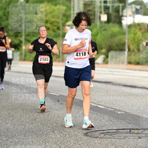 06.09.2026 - CURREX Alsterlauf Dr. Thomas Lammeyer http://msf.ph/oto/10144814 06.09.2026 10:17:10 Laufen 2103, 4118 meine-sportfotos.de