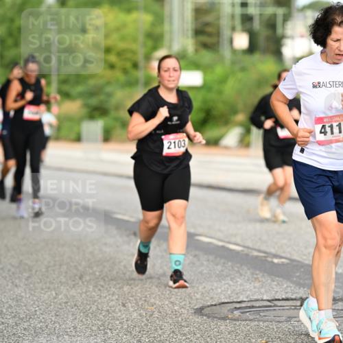 06.09.2026 - CURREX Alsterlauf Dr. Thomas Lammeyer http://msf.ph/oto/10144824 06.09.2026 10:17:12 Laufen 2103, 4118 meine-sportfotos.de