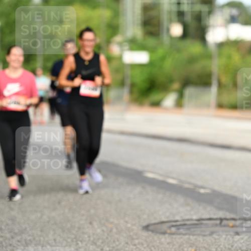 06.09.2026 - CURREX Alsterlauf Dr. Thomas Lammeyer http://msf.ph/oto/10144852 06.09.2026 10:17:14 Laufen  meine-sportfotos.de