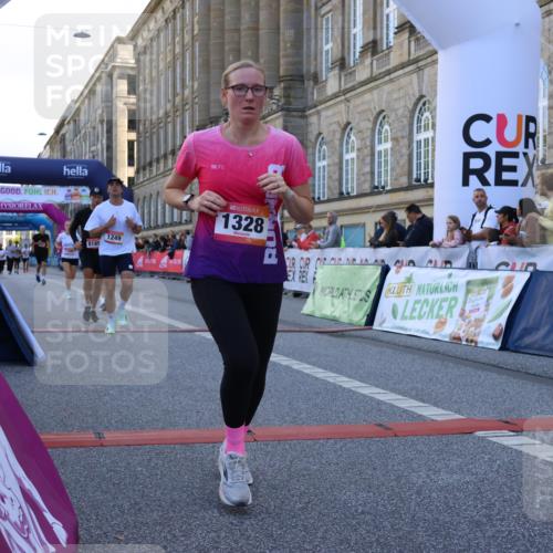06.09.2026 - CURREX Alsterlauf Strokosch-Dieckow http://msf.ph/oto/10144894 06.09.2026 11:49:40 Ziel 1012, 1163, 1232, 1249, 1251, 1320, 1328, 1339, 8185 meine-sportfotos.de