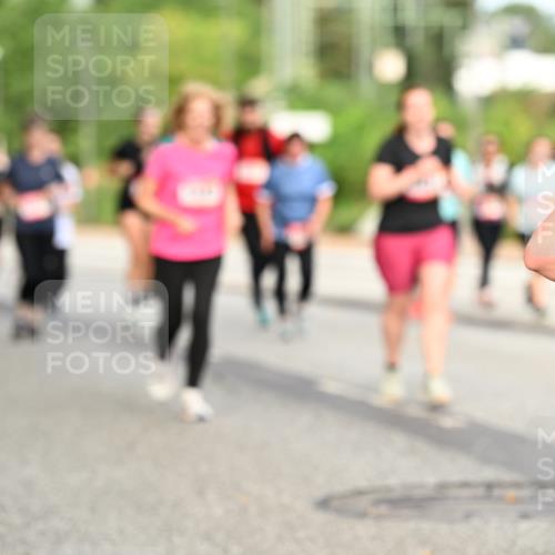 06.09.2026 - CURREX Alsterlauf Dr. Thomas Lammeyer http://msf.ph/oto/10144911 06.09.2026 10:17:21 Laufen 4 meine-sportfotos.de