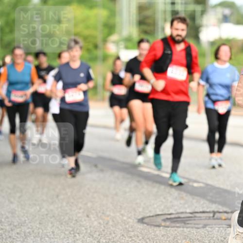 06.09.2026 - CURREX Alsterlauf Dr. Thomas Lammeyer http://msf.ph/oto/10144941 06.09.2026 10:17:24 Laufen 5442 meine-sportfotos.de
