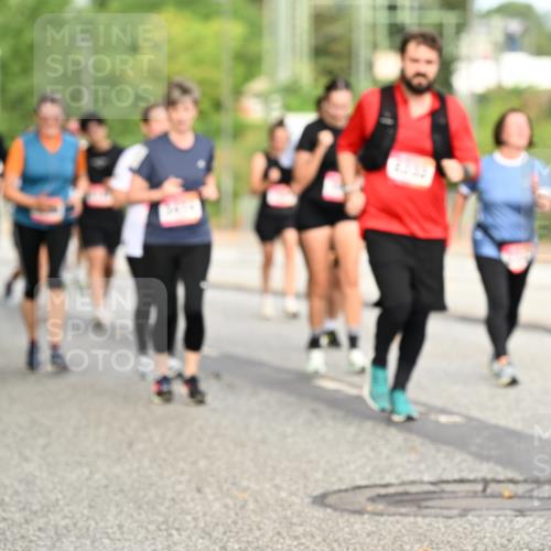 06.09.2026 - CURREX Alsterlauf Dr. Thomas Lammeyer http://msf.ph/oto/10144942 06.09.2026 10:17:24 Laufen 544 meine-sportfotos.de
