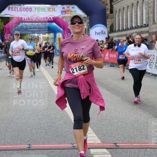 06.09.2026 - CURREX Alsterlauf Strokosch-Dieckow http://msf.ph/oto/10145024 06.09.2026 10:20:54 Ziel 2146, 2182, 2885, 4410, 4411, 4666, 5180 meine-sportfotos.de