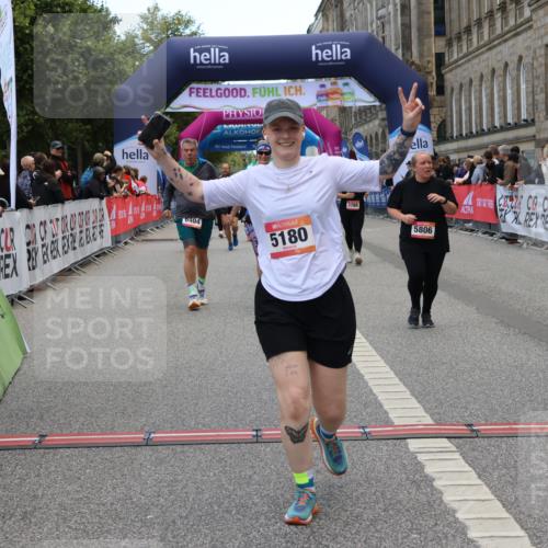 06.09.2026 - CURREX Alsterlauf Strokosch-Dieckow http://msf.ph/oto/10145042 06.09.2026 10:20:58 Ziel 2146, 2182, 2885, 4410, 4411, 4666, 5136, 5180, 5806, 6403, 6404 meine-sportfotos.de