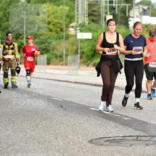 06.09.2026 - CURREX Alsterlauf Dr. Thomas Lammeyer http://msf.ph/oto/10145072 06.09.2026 10:17:39 Laufen 2876, 4122, 6211, 4880, 4869, 4486 meine-sportfotos.de