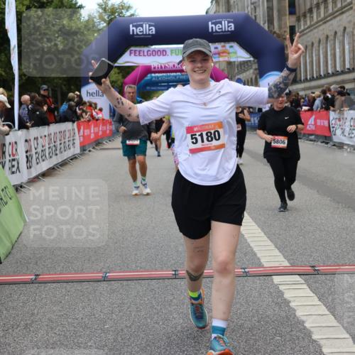 06.09.2026 - CURREX Alsterlauf Strokosch-Dieckow http://msf.ph/oto/10145076 06.09.2026 10:20:59 Ziel 2146, 2182, 2885, 5136, 5180, 5806, 6403, 6404 meine-sportfotos.de