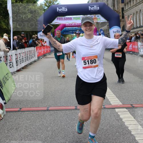06.09.2026 - CURREX Alsterlauf Strokosch-Dieckow http://msf.ph/oto/10145091 06.09.2026 10:20:59 Ziel 2146, 2182, 2885, 5136, 5180, 5806, 6403, 6404 meine-sportfotos.de
