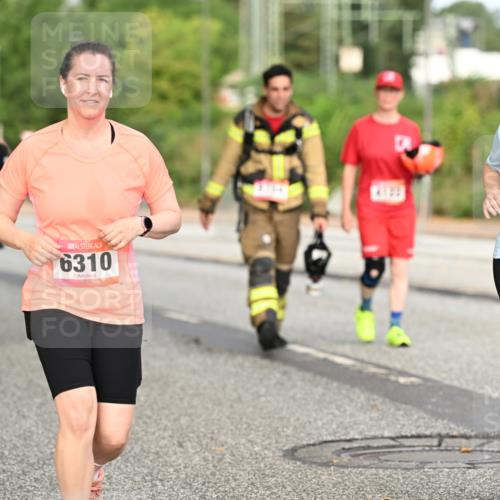 06.09.2026 - CURREX Alsterlauf Dr. Thomas Lammeyer http://msf.ph/oto/10145122 06.09.2026 10:17:45 Laufen 8504, 6310, 2015, 6211 meine-sportfotos.de