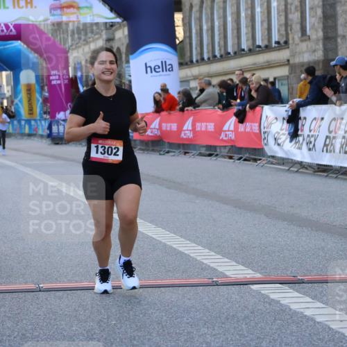 06.09.2026 - CURREX Alsterlauf Strokosch-Dieckow http://msf.ph/oto/10145124 06.09.2026 11:50:57 Ziel 1199, 1211, 1235, 1241, 1302 meine-sportfotos.de