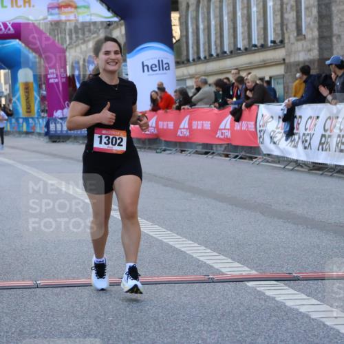 06.09.2026 - CURREX Alsterlauf Strokosch-Dieckow http://msf.ph/oto/10145131 06.09.2026 11:50:57 Ziel 1199, 1211, 1235, 1241, 1302 meine-sportfotos.de