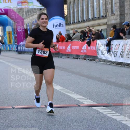 06.09.2026 - CURREX Alsterlauf Strokosch-Dieckow http://msf.ph/oto/10145139 06.09.2026 11:50:57 Ziel 1199, 1211, 1235, 1241, 1302 meine-sportfotos.de