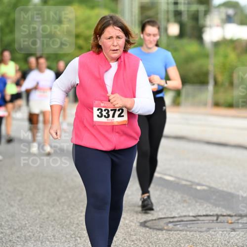 06.09.2026 - CURREX Alsterlauf Dr. Thomas Lammeyer http://msf.ph/oto/10145218 06.09.2026 10:18:00 Laufen 3372 meine-sportfotos.de