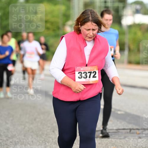 06.09.2026 - CURREX Alsterlauf Dr. Thomas Lammeyer http://msf.ph/oto/10145223 06.09.2026 10:18:01 Laufen 3372 meine-sportfotos.de