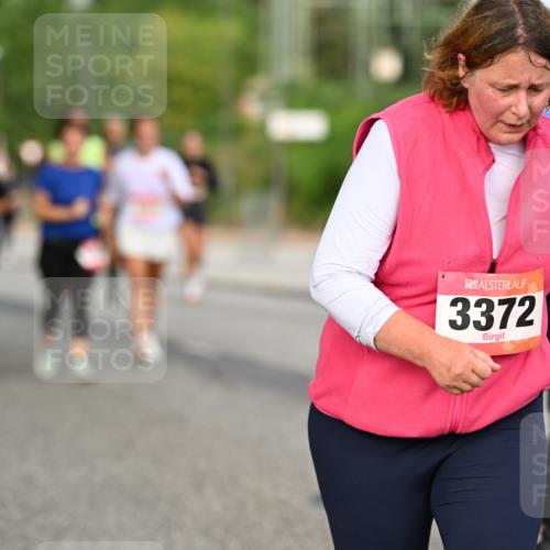 06.09.2026 - CURREX Alsterlauf Dr. Thomas Lammeyer http://msf.ph/oto/10145233 06.09.2026 10:18:02 Laufen 3372 meine-sportfotos.de