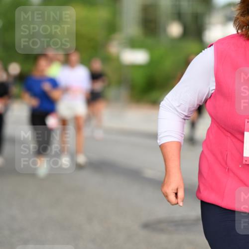 06.09.2026 - CURREX Alsterlauf Dr. Thomas Lammeyer http://msf.ph/oto/10145238 06.09.2026 10:18:02 Laufen 337 meine-sportfotos.de