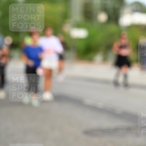 06.09.2026 - CURREX Alsterlauf Dr. Thomas Lammeyer http://msf.ph/oto/10145242 06.09.2026 10:18:03 Laufen  meine-sportfotos.de