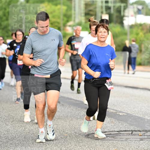 06.09.2026 - CURREX Alsterlauf Dr. Thomas Lammeyer http://msf.ph/oto/10145267 06.09.2026 10:18:05 Laufen 3, 590 meine-sportfotos.de