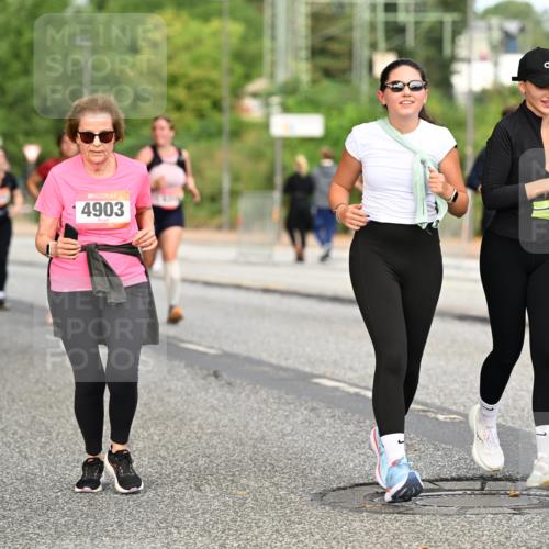 06.09.2026 - CURREX Alsterlauf Dr. Thomas Lammeyer http://msf.ph/oto/10145329 06.09.2026 10:18:12 Laufen 4903 meine-sportfotos.de