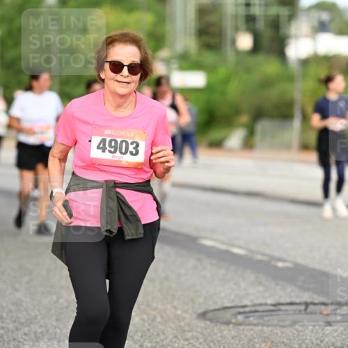06.09.2026 - CURREX Alsterlauf Dr. Thomas Lammeyer http://msf.ph/oto/10145342 06.09.2026 10:18:14 Laufen 4903 meine-sportfotos.de