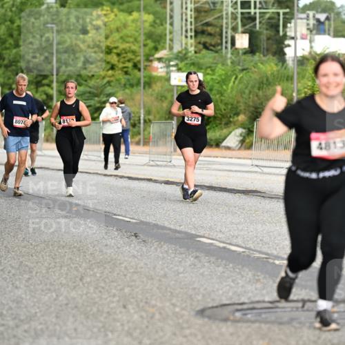 06.09.2026 - CURREX Alsterlauf Dr. Thomas Lammeyer http://msf.ph/oto/10145404 06.09.2026 10:18:20 Laufen 3427, 8074, 81, 3275, 4813, 5594 meine-sportfotos.de