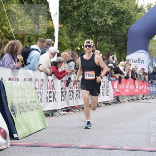 06.09.2026 - CURREX Alsterlauf Yannick Fuchs http://msf.ph/oto/10145438 06.09.2026 09:47:40 Ziel 2850, 2865, 4313, 5863, 6378, 8189 meine-sportfotos.de