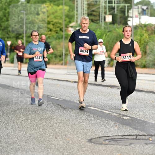 06.09.2026 - CURREX Alsterlauf Dr. Thomas Lammeyer http://msf.ph/oto/10145446 06.09.2026 10:18:24 Laufen 28, 3427, 8074, 8119 meine-sportfotos.de