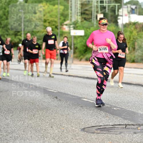 06.09.2026 - CURREX Alsterlauf Dr. Thomas Lammeyer http://msf.ph/oto/10145538 06.09.2026 10:18:38 Laufen 2945, 3305, 4303, 2939 meine-sportfotos.de