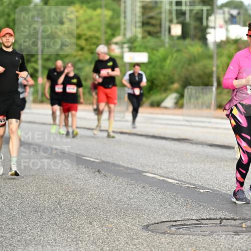06.09.2026 - CURREX Alsterlauf Dr. Thomas Lammeyer http://msf.ph/oto/10145548 06.09.2026 10:18:39 Laufen 3663, 945, 3305 meine-sportfotos.de