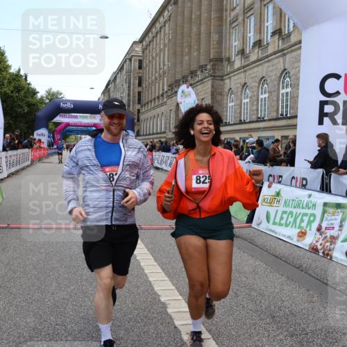 06.09.2026 - CURREX Alsterlauf Strokosch-Dieckow http://msf.ph/oto/10145595 06.09.2026 10:21:17 Ziel 2330, 3406, 3579, 4934, 5562, 5824, 6037, 6038, 8255 meine-sportfotos.de