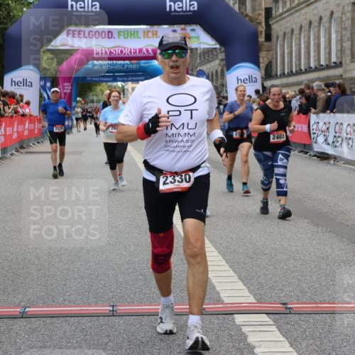 06.09.2026 - CURREX Alsterlauf Strokosch-Dieckow http://msf.ph/oto/10145613 06.09.2026 10:21:22 Ziel 2330, 2403, 2404, 2604, 2712, 5824, 6037, 6038 meine-sportfotos.de