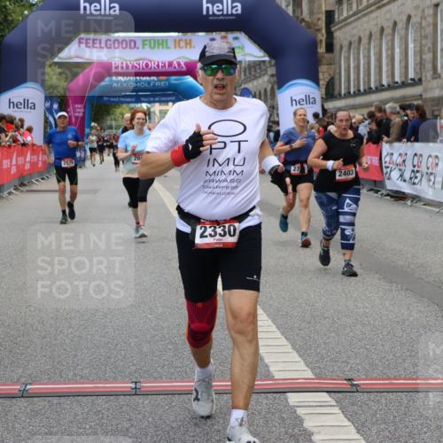 06.09.2026 - CURREX Alsterlauf Strokosch-Dieckow http://msf.ph/oto/10145622 06.09.2026 10:21:22 Ziel 2330, 2403, 2404, 2604, 2712, 5824, 6037, 6038 meine-sportfotos.de