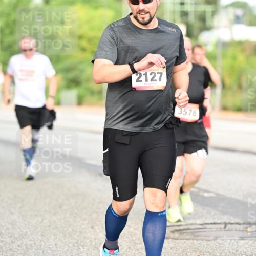 06.09.2026 - CURREX Alsterlauf Dr. Thomas Lammeyer http://msf.ph/oto/10145627 06.09.2026 10:18:48 Laufen 2127, 3578, 2553 meine-sportfotos.de
