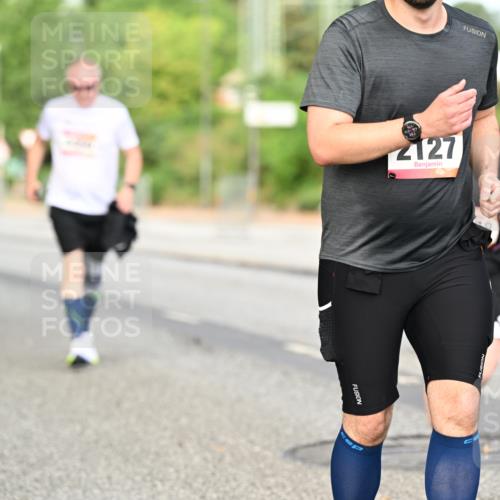 06.09.2026 - CURREX Alsterlauf Dr. Thomas Lammeyer http://msf.ph/oto/10145635 06.09.2026 10:18:49 Laufen 2127 meine-sportfotos.de
