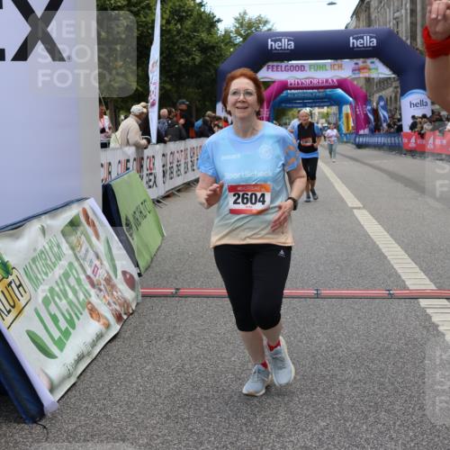 06.09.2026 - CURREX Alsterlauf Strokosch-Dieckow http://msf.ph/oto/10145736 06.09.2026 10:21:26 Ziel 2330, 2402, 2403, 2404, 2579, 2604, 2712, 6037, 6038 meine-sportfotos.de