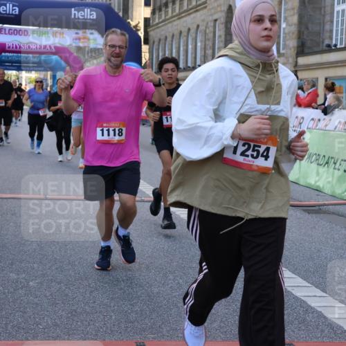 06.09.2026 - CURREX Alsterlauf Strokosch-Dieckow http://msf.ph/oto/10145766 06.09.2026 11:51:54 Ziel 1118, 1123, 1152, 1200, 1240, 1254, 1303, 1327, 1347, 8236, 8325, 8326 meine-sportfotos.de