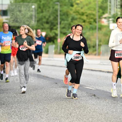 06.09.2026 - CURREX Alsterlauf Dr. Thomas Lammeyer http://msf.ph/oto/10145796 06.09.2026 10:19:29 Laufen 4514, 422, 4513, 2661, 2662, 899 meine-sportfotos.de